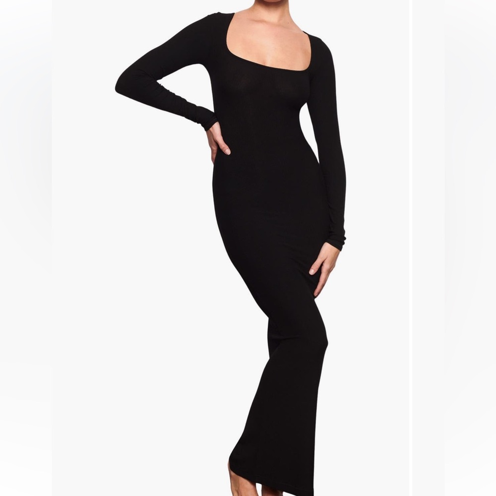 Skims Black Long Sleeve Dress NWOT size L